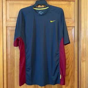 Nike Livestrong Dri-Fit Men’s T-shirt!